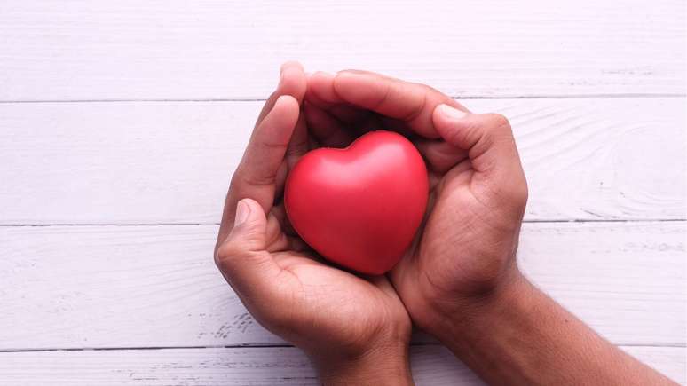 How to become a bone marrow donor? Check