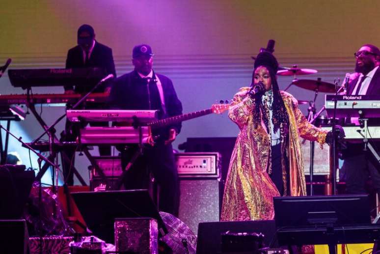 Lauryn Hill durante show no The Town em 2025