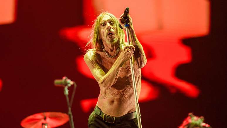 Iggy Pop Proof because it is the punk legend in a broad show in the city Iggy Pop Proof because it is the punk legend in a broad show in the city