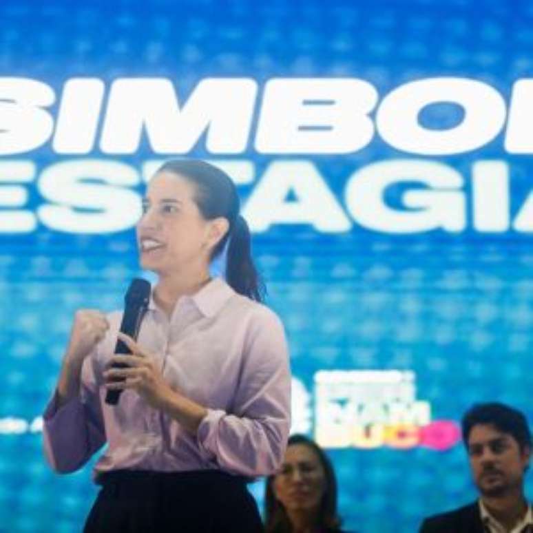 Governadora Raquel Lyra lan&ccedil;a o programa Simbora Estagiar.