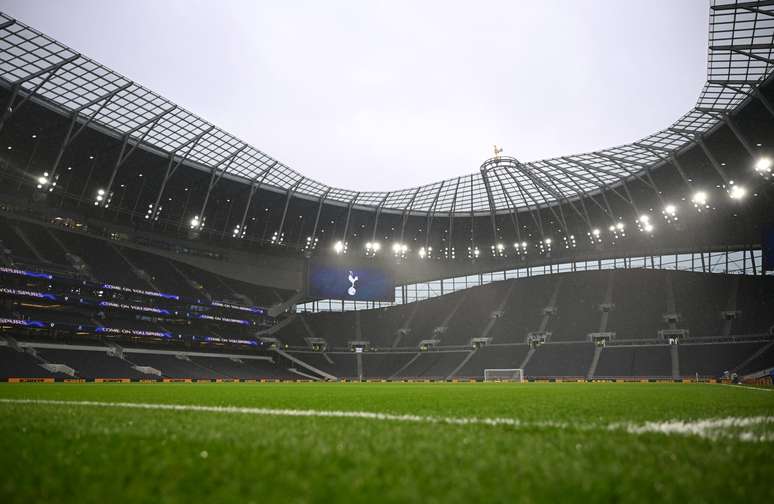 Est&aacute;dio do Tottenham antes de partida 