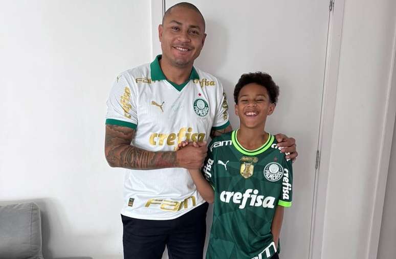 PH Neto &eacute; filho de Paulo Henrique, que teve passagem pelo Palmeiras &ndash;
