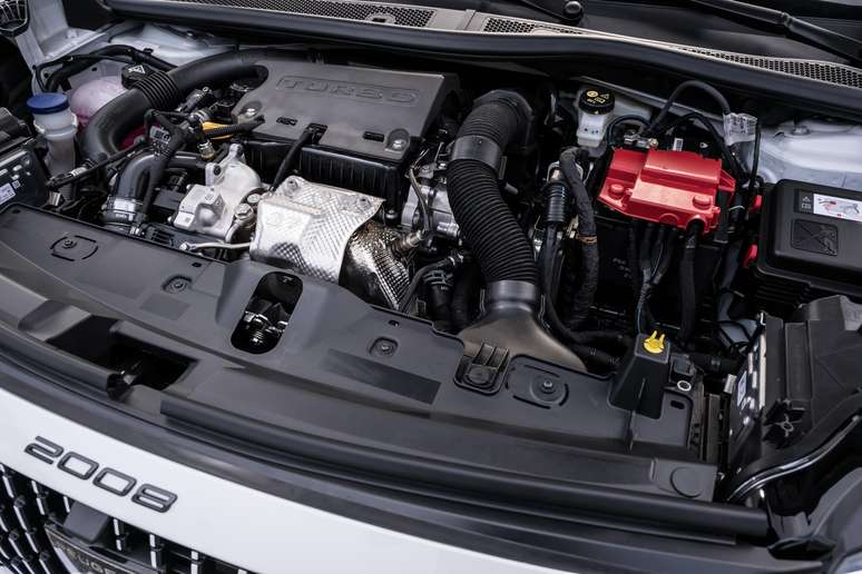 Peugeot 2008 GT Hybrid