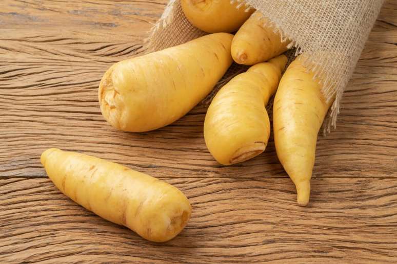 Al&eacute;m de vers&aacute;til na cozinha, a mandioquinha &eacute; fonte de diversos nutrientes que a tornam uma excelente aliada da sa&uacute;de