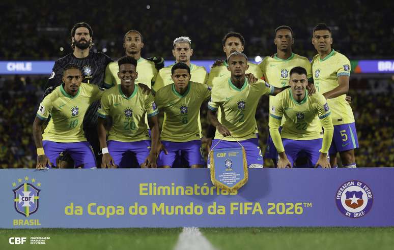 The Brazilian team uses the strategy to minimize the effects of altitude in Bolivia; understand
