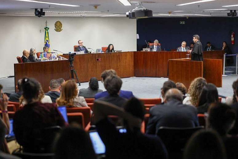 Expectativa de juristas &eacute; de que Fux ficar&aacute; isolado na Primeira Turma