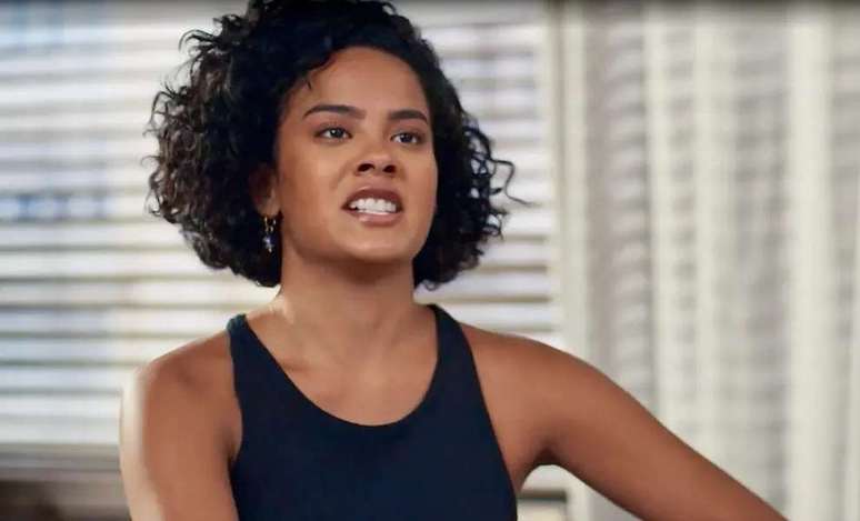 Vale Everything: Fatima is combined with Ana Clara to defeat Odete Vale Everything: Fatima is combined with Ana Clara to defeat Odete