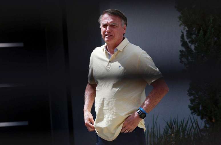 Bolsonaro est&aacute; em pris&atilde;o domiciliar desde o in&iacute;cio de agosto