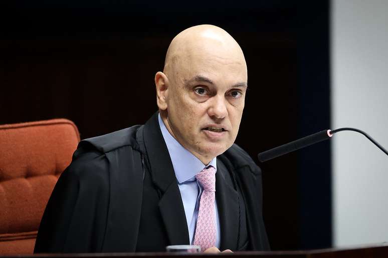 Ministro Alexandre de Moraes durante julgamento nesta terça-feira, 9