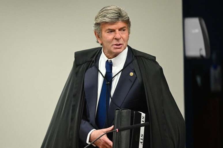 Luiz Fux votou pela absolvição de Bolsonaro