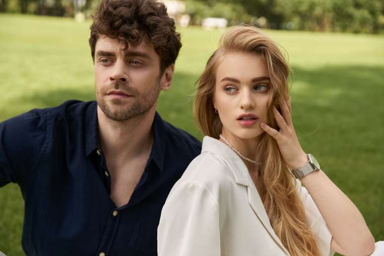 3 female and male hairstyles to enjoy the festivals