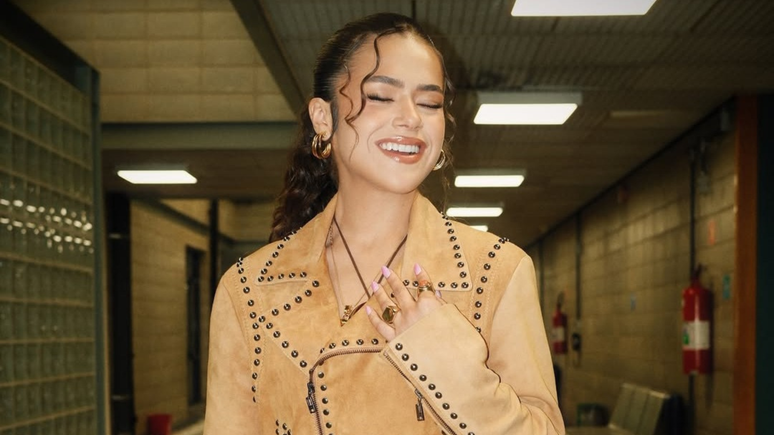 Maisa follows the tendency of earthy tones with a set of $ 7,000