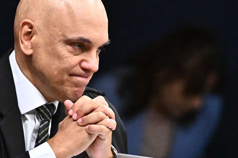 Moraes e Dino votaram pela condenação dos réus
