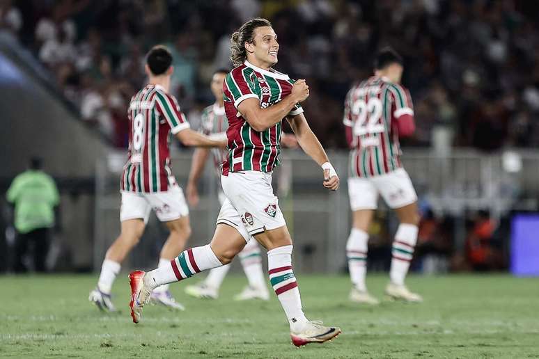Canobbio também marcou em classificação do Fluminense –