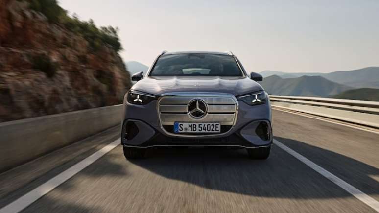 Mercedes-Benz GLC 400 4MATIC mit EQ Technologie promete mais de 700 km de autonomia