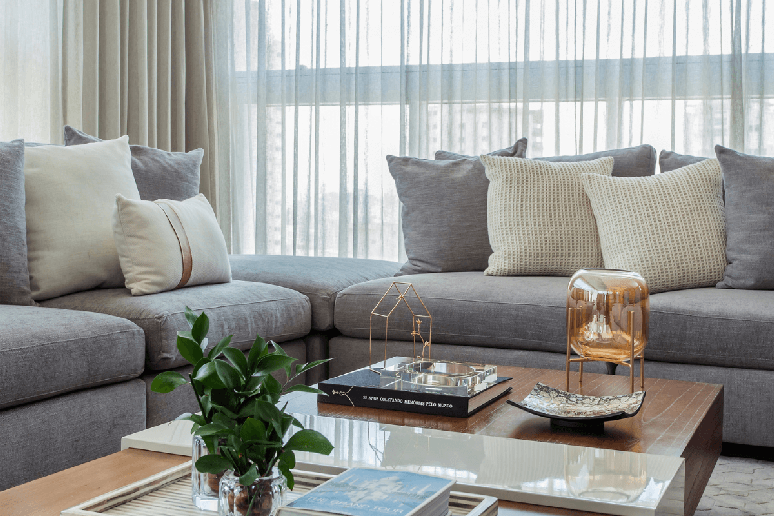 Ideal for cushions is to choose models without fringes or project applications: Dantas and Passos architecture |