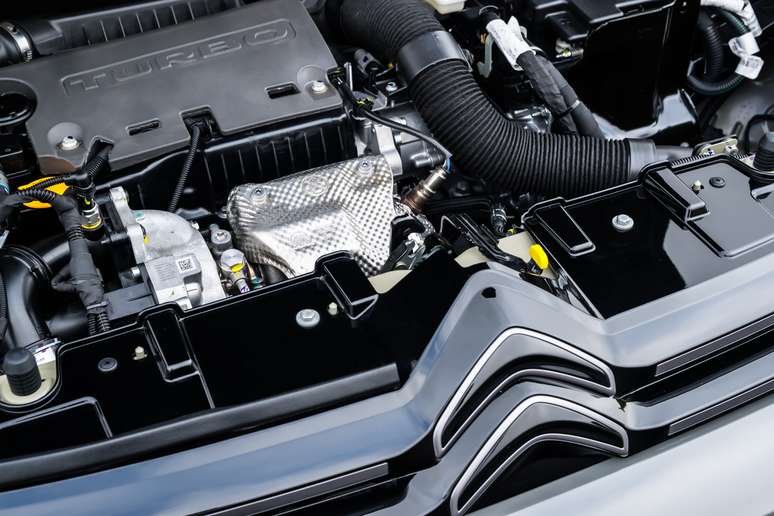 Novo Citroën Basalt Dark Edition 2026