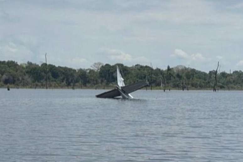 O piloto entrou ilegalmente no Brasil e descumpriu as ordens da Defesa Aérea