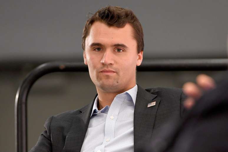 US revokes visas of Brazilian and five others over comments on Charlie Kirk’s death US revokes visas of Brazilian and five others over comments on Charlie Kirk’s death