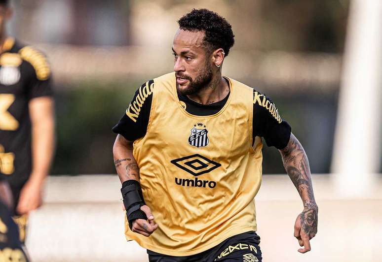 Treino no per&iacute;odo da tarde no CT Rei Pel&eacute; &ndash;