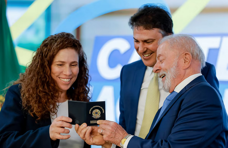 Presidente Luiz Inácio Lula da Silva durante evento no qual sancionou a Carteira Nacional Docente do Brasill
