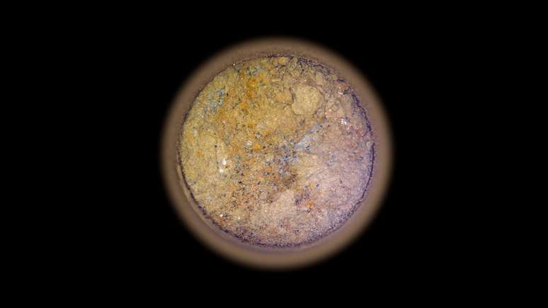 O rob&ocirc; Perseverance recolheu amostras das rochas misteriosas