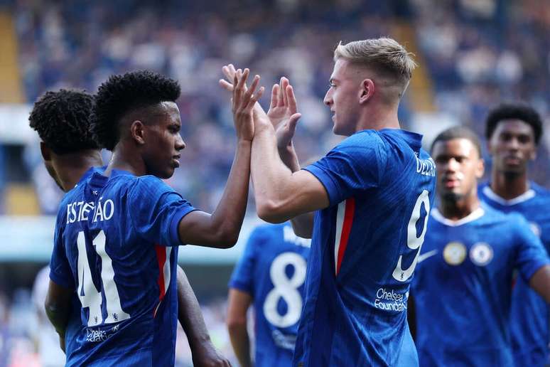 Est&ecirc;v&atilde;o &eacute; um dos grandes destaques do Chelsea neste in&iacute;cio de temporada &ndash; Richard Pelham/Getty Images