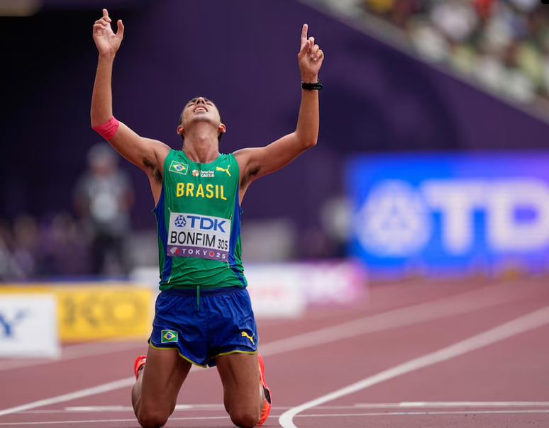 Caio Bonfim ficou com a prata no Mundial de Tóquio