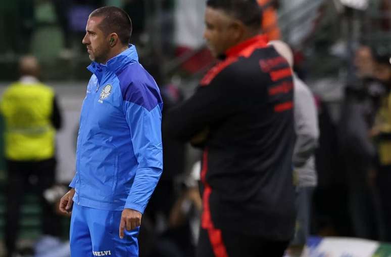 Jo&atilde;o Martins defende Abel e reformula&ccedil;&atilde;o no Palmeiras &ndash;