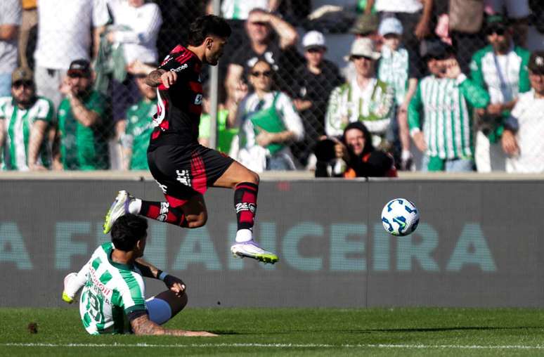 Arrascaeta marcou seu 13&ordm; gol no Brasileir&atilde;o &ndash;