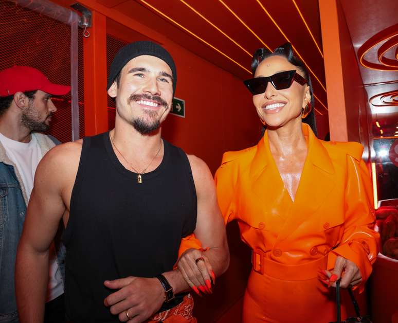 Sabrina e Nicolas chegam ao The Town