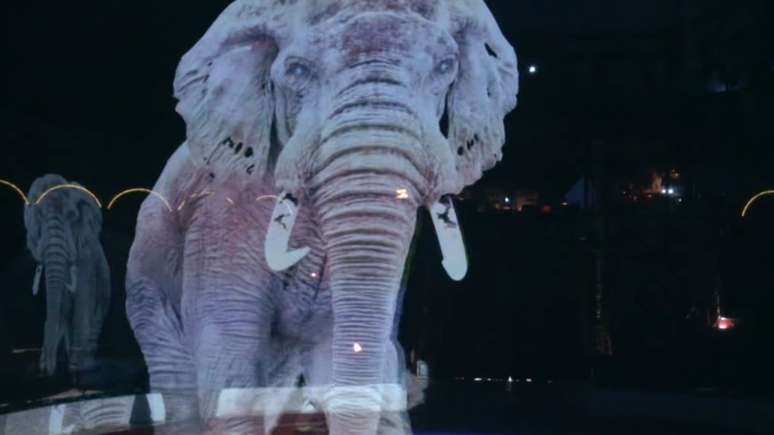 Circus Roncalli: the circus that abandoned the use of animals and opted for the holograms Circus Roncalli: the circus that abandoned the use of animals and opted for the holograms