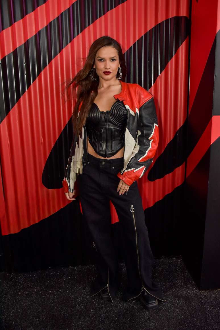 Juliette no The Town 