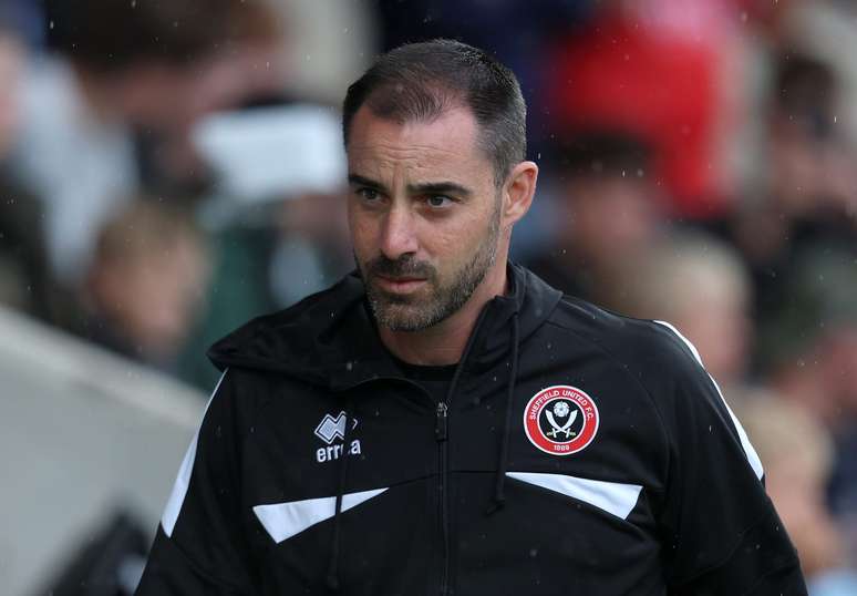 Rub&eacute;n Sell&eacute;s durante sua passagem pelo Sheffield 