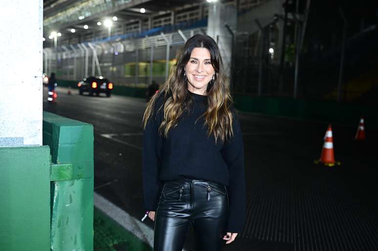 Fernanda Paes Leme chega para curtir The Town