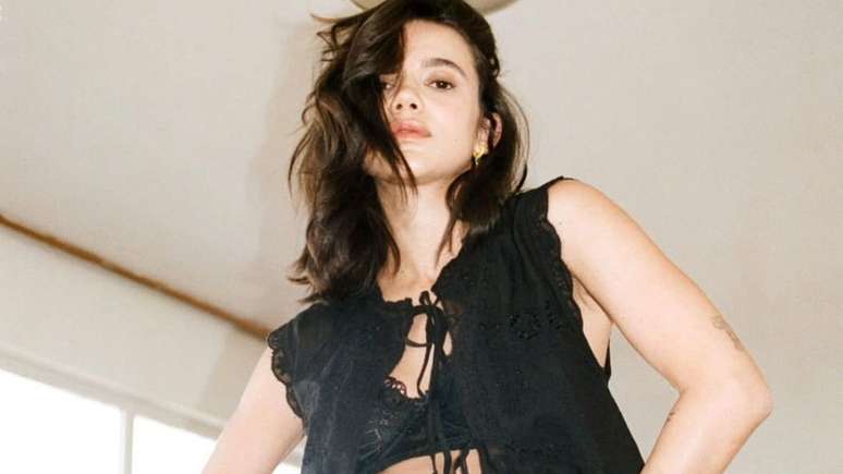 Baby Blues: entenda o que é a tristeza após o parto, relatada por Manu Gavassi