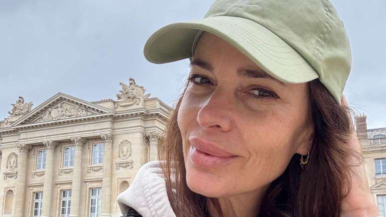 A francesa K&aacute;tia Lekarski diz que site permite a conex&atilde;o entre diferentes culturas e a viv&ecirc;ncia de uma experi&ecirc;ncia &uacute;nica