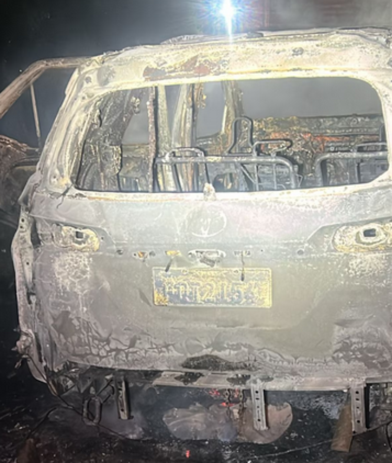 Carros usados no assassinato de Ruy Ferraz Fontes eram roubados; um deles foi queimado após o crime. Carros usados no assassinato de Ruy Ferraz Fontes eram roubados; um deles foi queimado após o crime