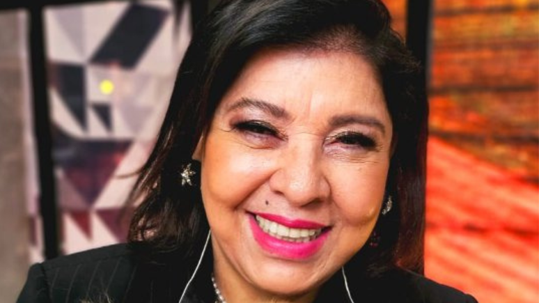 Roberta Miranda tells her mother to pray for her to die because of bisexuality