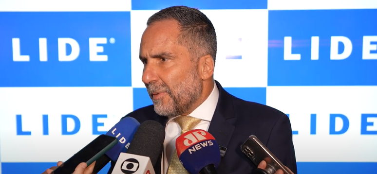 Mario Sarrubbo durante coletiva no seminário de segurança pública realizado pela Casa Lide nesta terça-feira, 16