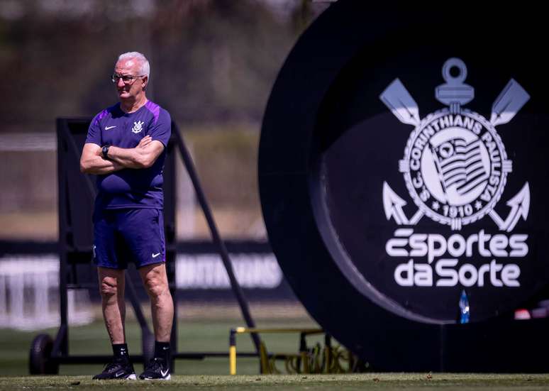 Corinthians mostra evolu&ccedil;&atilde;o com Dorival J&uacute;nior &ndash;