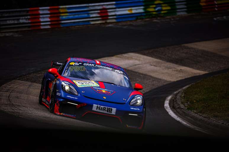 Carro de Max Verstappen na Nürburgring Langstrecken-Serie 
