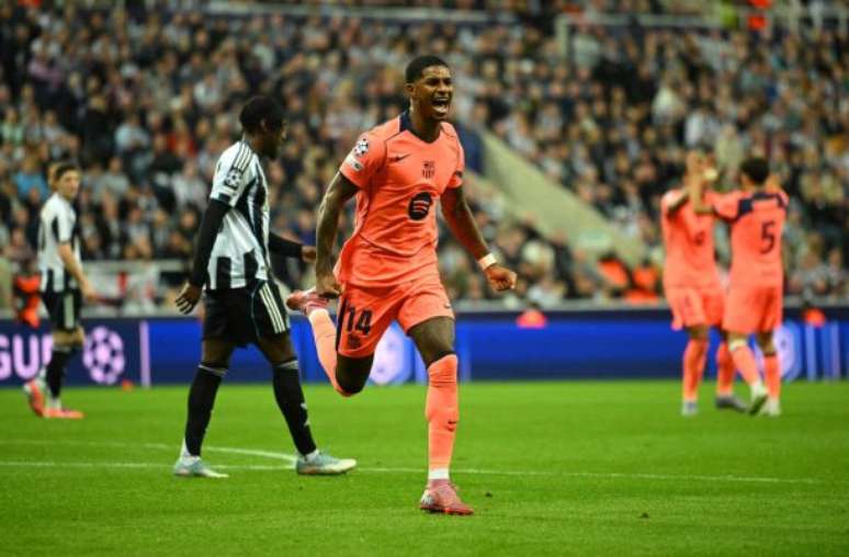 Barcelona vence o Newcastle pela estreia da Champions –