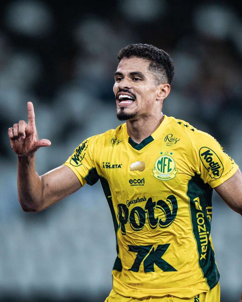 Lucas Ramon marcou o terceiro 
