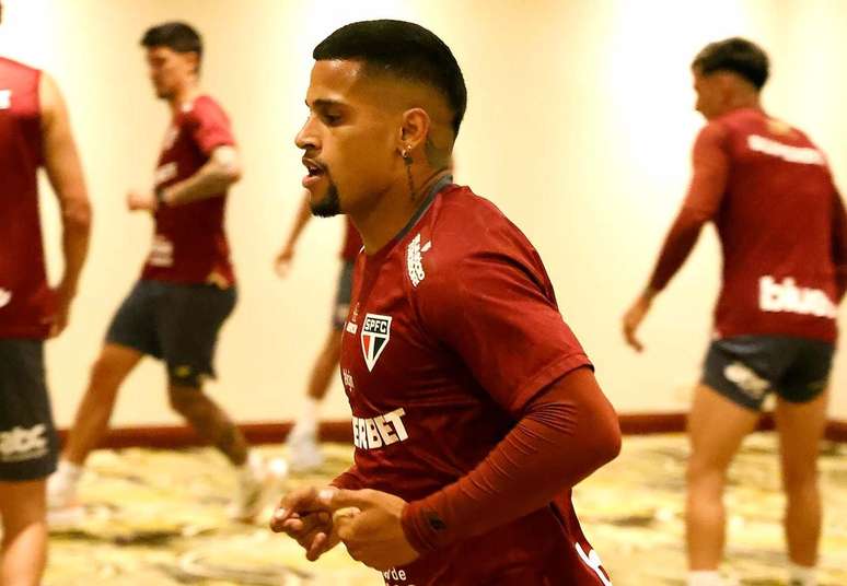 Tricolor n&atilde;o realizou treino de v&eacute;spera no Equador &ndash;