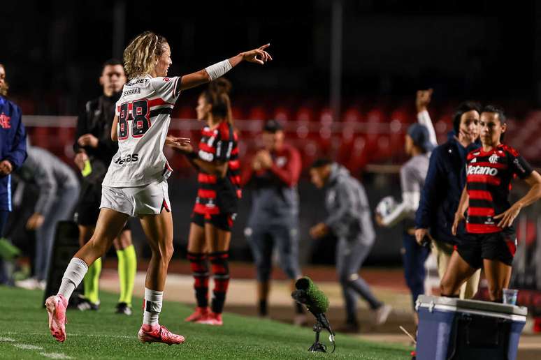 Duda Serrana comemora seu gol na Copa do Brasil Feminina &ndash;