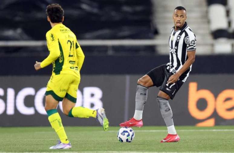 Marlon Freitas Vent after Botafogo’s draw: “Inadadsible”