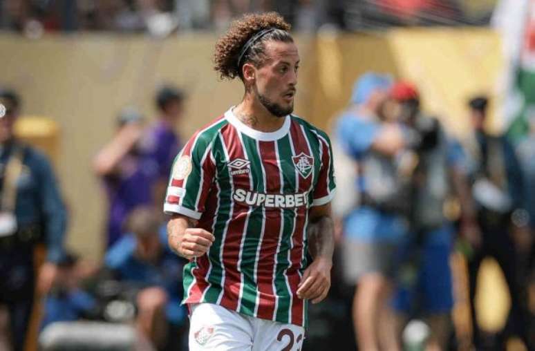 The Guga reaches the agreement and forwards the renewal of the contract with Fluminense