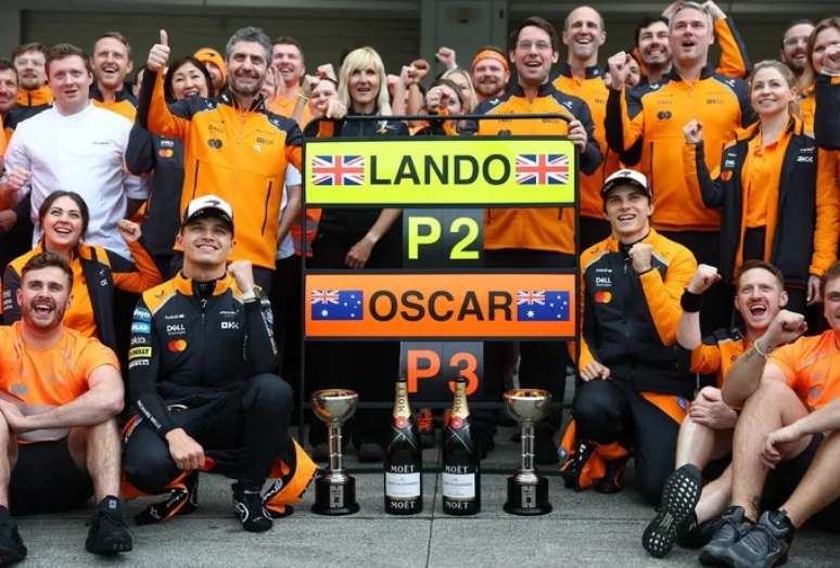 McLaren celebra pódio no Grande Prêmio do Japão em 2025