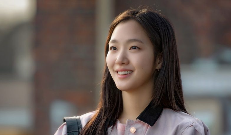 Today in Netflix: if you are already enthusiastic about “Goblin”, you cannot miss the new Dorama with Kim Go-Eun with 15 episodes